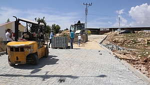 ALİBEYLİ SOKAKLARI PARKEYLE DONATILIYOR