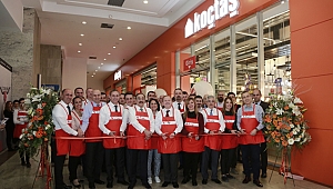 KOÇTAŞ, PERAKENDE SEKTÖRÜNDE 22’İNCİ YILINI KUTLADI