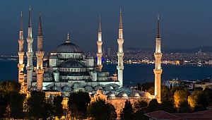 Türkiye Ramazan’da İstanbul’a Akın Ediyor