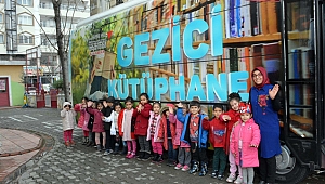 GEZİCİ KÜTÜPHANEDEN 15 BİN ÖĞRENCİYE HİZMET