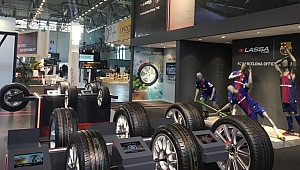  LASSA’dan Köln’de Gövde Gösterisi