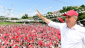 Muharrem İnce: Kimsesiz çocukları devlet kadrosuna alacağız!