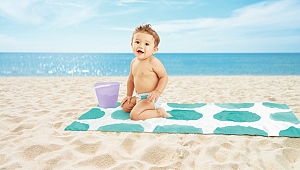 Prima Mayo Bebek Bezi ile Bebekler Yazın Keyfini Doyasıya Çıkarıyor