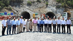 AK PARTİ HEYETİ GÖKSUN TÜNELLERİNDE!