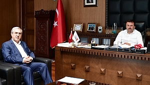 Rektör Can, Büyükşehir Belediye Başkanı Erkoç’u Ziyaret Etti