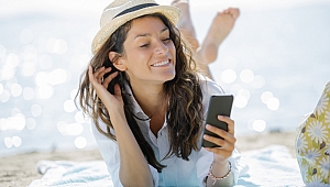 TÜKETİCİLERİN ÜÇTE BİRİ SEYAHATİNİ AKILLI TELEFONUNDA PLANLIYOR!