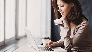 Yağmurlu havalar e-ticarete yaradı