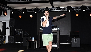 Ben İdris Değilim, İdoyum