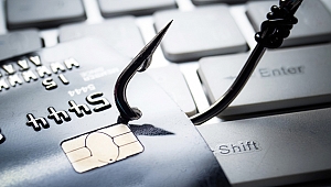 HACKERLER BANKADAN 2,4 MİLYON DOLAR ÇALDILAR