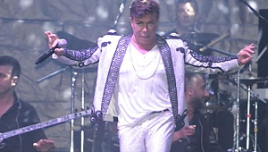 Hayranları Mest Eden Yılan Dansı