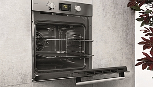 Hotpoint yeni buharlı fırını ile lezzet deneyimini üçe katlıyor