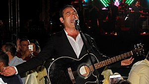 Şarkıların İyi Olmasına Karar Verecek Olan Bilirkişi Halktır