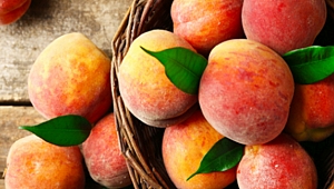 Vitamin Deposu Şeftaliyi Tüketmek İçin 5 Neden