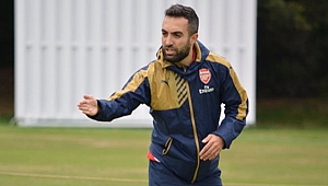 Arsenal'in Altyapı Antrenörü Aydemir'den Eleştiri