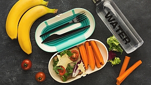 Beslenme çantasına peynirli sandviç ve havuç koyun!