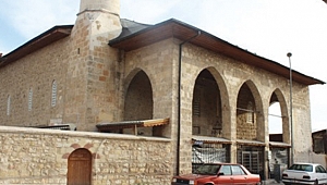 Divanlı Cami Nerede? Divanlı Cami Yol Tarifi