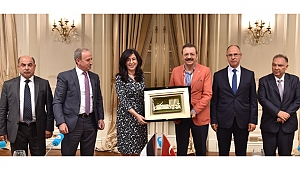 HİSARCIKLIOĞLU: FİLİSTİN’E SANAYİ BÖLGELERİ İLE KATKI SAĞLAYABİLİRİZ!