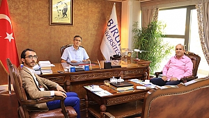 Prof. Dr. Yüksel: Öğrenmek İçin Öğretmek Lazım!