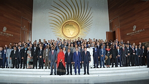 PTT, Dünya Posta Sektörüne Yön Vermeye Devam Ediyor