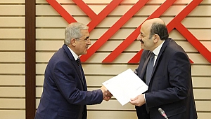 Rektör Can Atama Kararnamesini Aldı