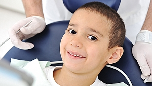 Tatilde diş bakımını mutlaka yaptırın