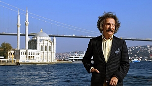 TİMUR SELÇUK’TAN UNIQ AÇIKHAVA’DA 50. YIL KUTLAMASI