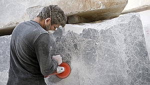 Türk doğaltaşı İtalya'dan Avrupa'ya açılacak