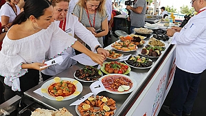  2. Adana Lezzet Festivali'ne yoğun ilgi.