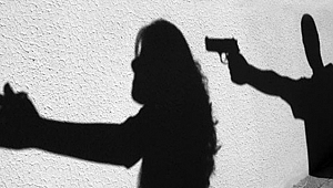  8 yaşındaki oğlunu okula bırakırken öldürüldü