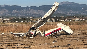 Antalya'da eğitim uçağı düştü! 2 Ölü