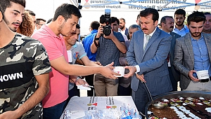 Büyükşehir KSÜ’de Aşure İkram Etti