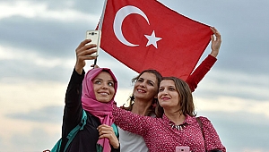  Cumhuriyet Bayramı, fener alayı ve konserle kutlanacak 