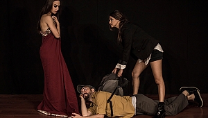 DENİZ UĞUR’UN KALEMİNDEN YEPYENİ BİR TİYATRO OYUNU…