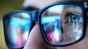 Dijital Ekranlarda Sinsi Tehlike: Mavi Işık