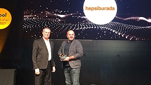 Hepsiburada, “En Cool Marka” seçildi!