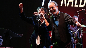 HÜSNÜ ARKAN VE KALBEN İLK KEZ AYNI SAHNEDE