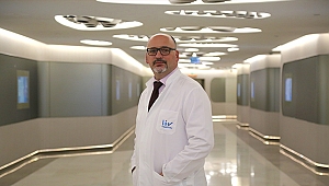 KADINLARIN MOR KABUSU, VARİS