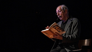 KADİR HAS ÜNİVERSİTESİ ÖĞRENCİLERİNİ DUYGULANDIRDI