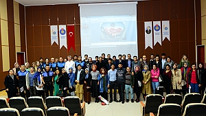 Kahramanmaraş Emniyeti KSÜ’de “Gençlerin Suça Yöneliminin Engellenmesi” Konferansı Verdi