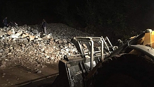 Midibüs heyelana kapıldı: 1 ölü