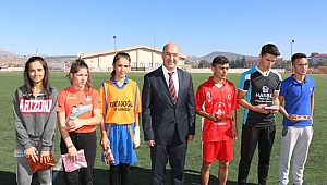 PAZARCIK'TA CUMHURİYET BAYRAMI ÇOŞKUYLA KUTLANDI 