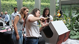 Stant malzemeleri kulübe geri dönüşüme giden ürünler yürüteç oldu