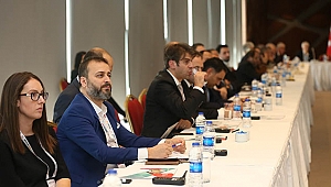 TÜRKİYE SAĞLIK BİLİŞİMİ ÜSSÜ HEDEFİNE GİDEN YOLDA YOL HARİTASI BELİRLENDİ