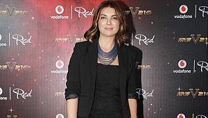 ÜNLÜ İSİMLER VODAFONE TV’DE YAYINLANACAK “ARİF V 216” BELGESELİNİN GALASINDA BULUŞTU