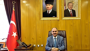 Vali Özkan 29 Ekim Cumhuriyet Bayramını Kutladı