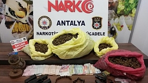 Antalya'da uyuşturucu operasyonu