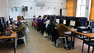 Burdur'da yabancı öğrenciler dijital kodlama öğrendi