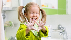 ÇOCUKLARDA ALERJİYE KARŞI 10 ETKİLİ ÖNLEM!