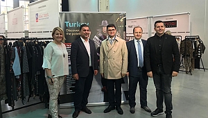Egeli konfeksiyon ihracatçıları Hollanda’da iki organizasyona birden katıldı