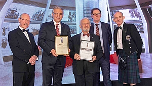  HEYKELTIRAŞ PROF. TAMER BAŞOĞLU’NA İNGİLTERE’DE ÜÇ BÜYÜK ÖDÜL